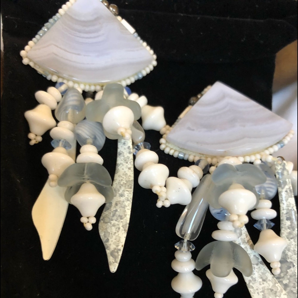 Chipita Vintage Heirloom Dangle Clip Earrings